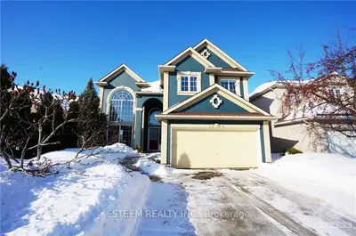 3794 MARBLE CANYON Crescent, Blossom Park - Airport and Area, ON K1V 1P9