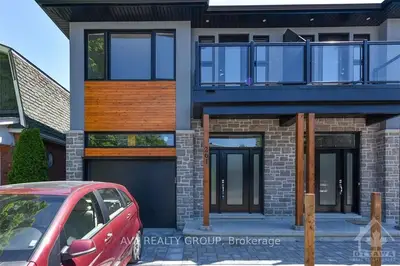 263 ATLANTIS Street, Carlingwood - Westboro and Area, ON K2A 1X7