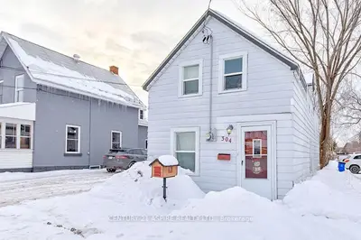 304 Christie Street, Pembroke, On K8a 4r3