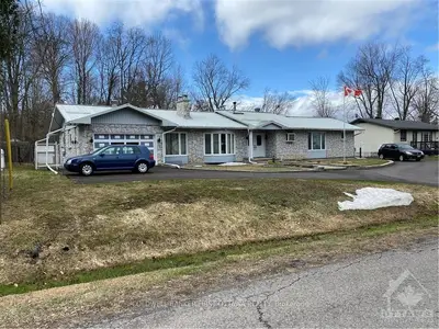 1106 MORIN Road, Orleans - Cumberland and Area, ON K4C 1A5