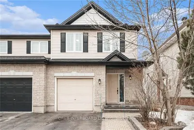156 PURPLE FINCH Crescent, Blossom Park - Airport and Area, ON K1T 4G9