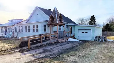 28 MEADOW Street, Whitewater Region, ON K0J 1K0