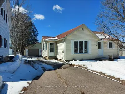 630 ROY Street, Laurentian Valley, ON K8A 6S1