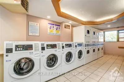 1180 Ohio Street 605, Billings Bridge - Riverside Park And Area, On K1h 8n5