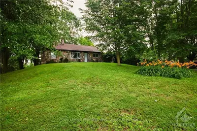 2144 Roger Stevens Drive, Manotick - Kars - Rideau Twp And Area, On K0a 2t0