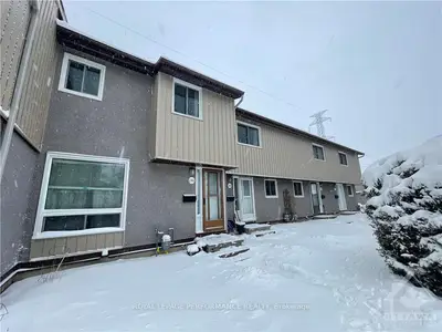 246 Woodfield Drive, Tanglewood - Grenfell Glen - Pineglen, On K2g 3w8