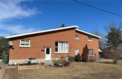 22/24 HOFFMAN Street, Petawawa, ON K8A 2J5