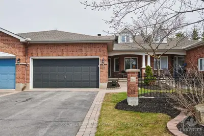 10 COULSON Court, Kanata, ON K2K 2X8