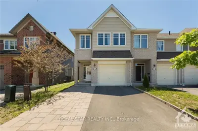 969 BUNCHBERRY Way, Blossom Park - Airport and Area, ON K1T 3T8