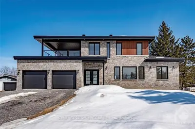 3857 DROUIN Road, Clarence-Rockland, ON K0A 2A0