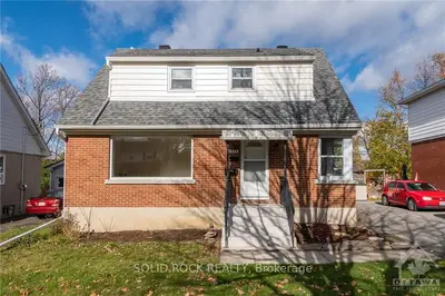 1313 ESSEX Street, Alta Vista and Area, ON K1H 7P1