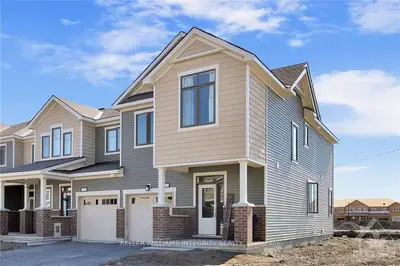 643 ALLIED Mews, Stittsville - Munster - Richmond, ON K2S 3A1