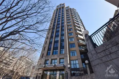 235 KENT Street 1712, Ottawa Centre, ON K2P 0A5