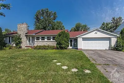 223 ROGER Road, Alta Vista and Area, ON K1H 5C5