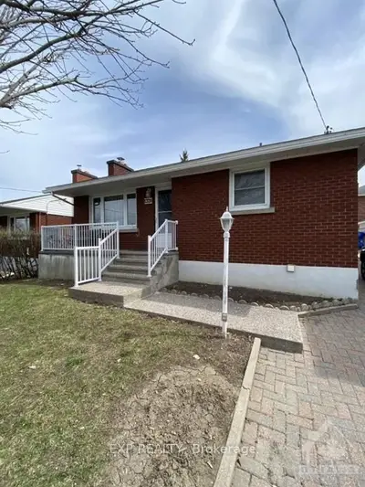 1326 DORCHESTER Avenue, Carlington - Central Park, ON K1Z 8E7