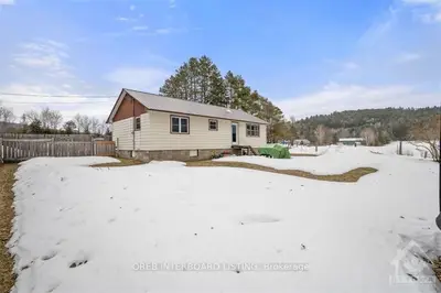 5911 PALMER Road A, Brudenell, Lyndoch and Raglan, ON K0L 2E0