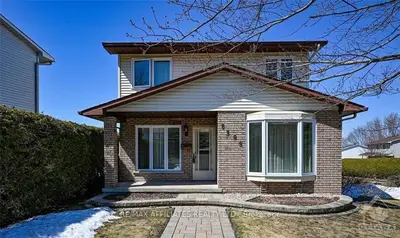6589 Richer Drive, Orleans - Convent Glen And Area, On K1c 3g5