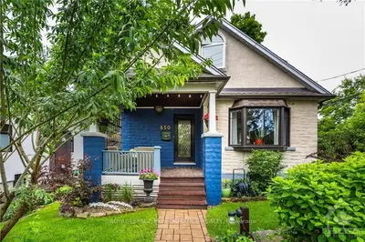 650 BROADVIEW Avenue, Carlingwood - Westboro and Area, ON K2A 2M1