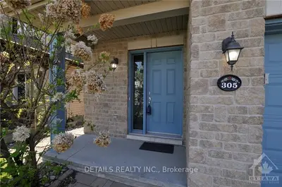 305 RIVERSEDGE Crescent, Blossom Park - Airport and Area, ON K1V 0Y7