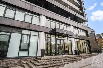 255 BAY Street 208, Ottawa Centre, ON K1R 0C5