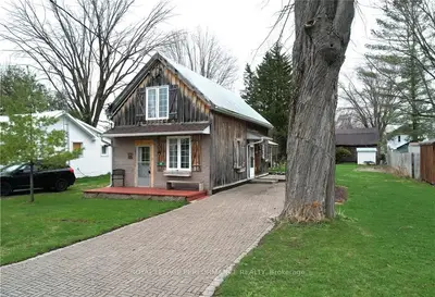 14 CASSELMAN Street, North Stormont, ON K0C 1K0