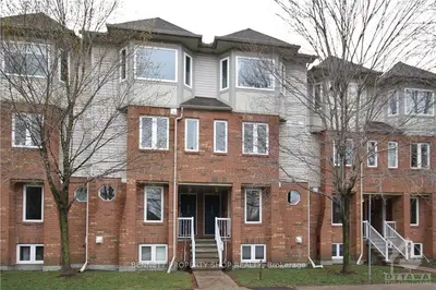 1346 GUTHRIE Street 4, South of Baseline to Knoxdale, ON K2H 1G8