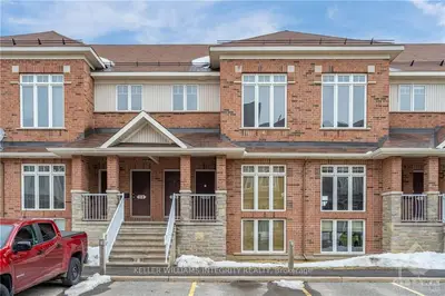 1512 WALKLEY Road 88, Hunt Club - South Keys and Area, ON K1V 2G5