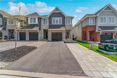 352 MISHAWASHKODE Street, Orleans - Cumberland and Area, ON K4A 1E9