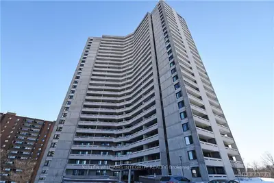 1171 Ambleside Drive 2511, Woodroffe, ON K2B 8E1