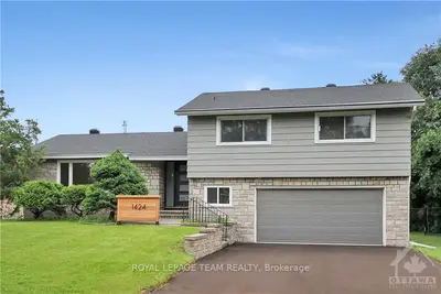 1424 PALEN Avenue, Alta Vista and Area, ON K1H 7E7