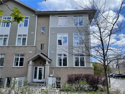 322 EVEREST H, Elmvale Acres and Area, ON K1G 4E3