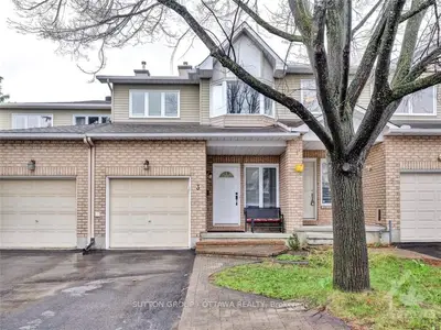 3 SCARLET Court, Hunt Club - South Keys and Area, ON K1T 3R6