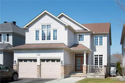 617 BARRACKS Way, Stittsville - Munster - Richmond, ON K2S 0L2