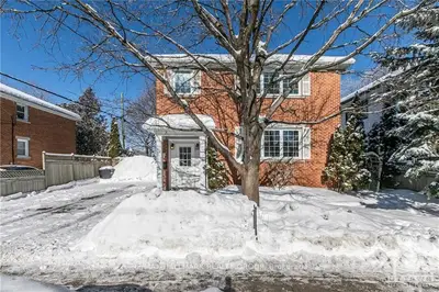 385 DOVERCOURT Avenue 2, Carlingwood - Westboro and Area, ON K2A 0S7