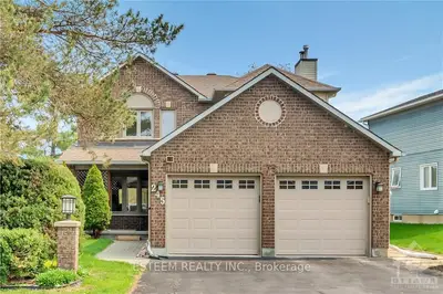 245 MCGIBBON Drive, Kanata, ON K2L 3Y6