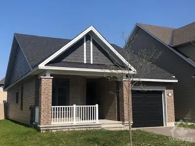 755 BUNCHBERRY Way, Blossom Park - Airport and Area, ON K1T 0J8