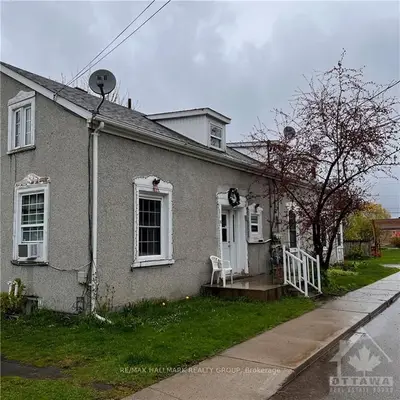 122 JAMES Street W, Prescott, ON K0E 1T0