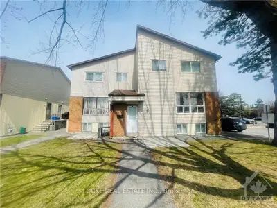 16 SONNET Crescent A, Bells Corners and South to Fallowfield, ON K2H 8W7