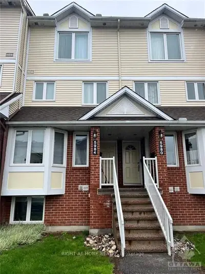 5986 RED WILLOW Drive, Orleans - Convent Glen and Area, ON K1C 7H9