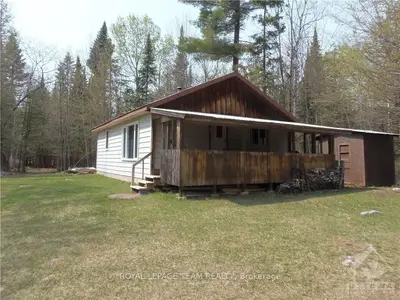 00 DEER YARD TRAIL Trail, North Algona Wilberforce, ON K0J 1T0