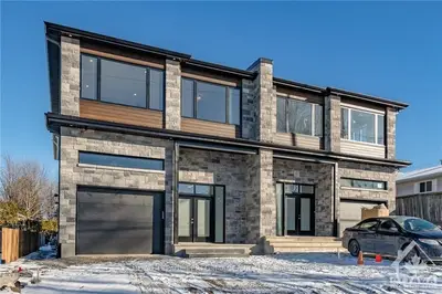1375 ST JEAN Street A, Orleans - Convent Glen and Area, ON K1C 1N9