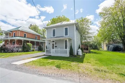 16 CATHERINE Street E, North Glengarry, ON K0C 1T0