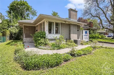632 WESTON Drive, Elmvale Acres and Area, ON K1G 1V8