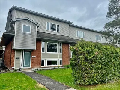 102 MONTEREY Drive, South of Baseline to Knoxdale, ON K2H 7A8