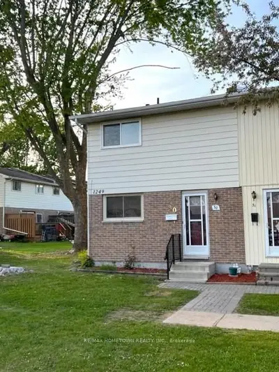 1249 MILLWOOD Avenue 30, Brockville, ON K6V 6J4