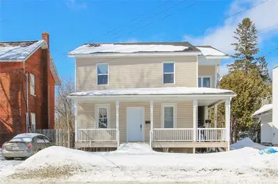 590-592 Mcgill Street W, Hawkesbury, On K6a 1r3