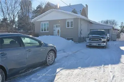 1158 ST PIERRE Street, Orleans - Convent Glen and Area, ON K1C 1L5