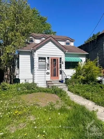 567 GOLDEN Avenue, Carlingwood - Westboro and Area, ON K2A 2E8