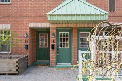 130 ROCHESTER Street 18, West Centre Town, ON K1R 0A3