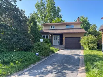 15 BRYDON Court, Tanglewood - Grenfell Glen - Pineglen, ON K2G 4A6